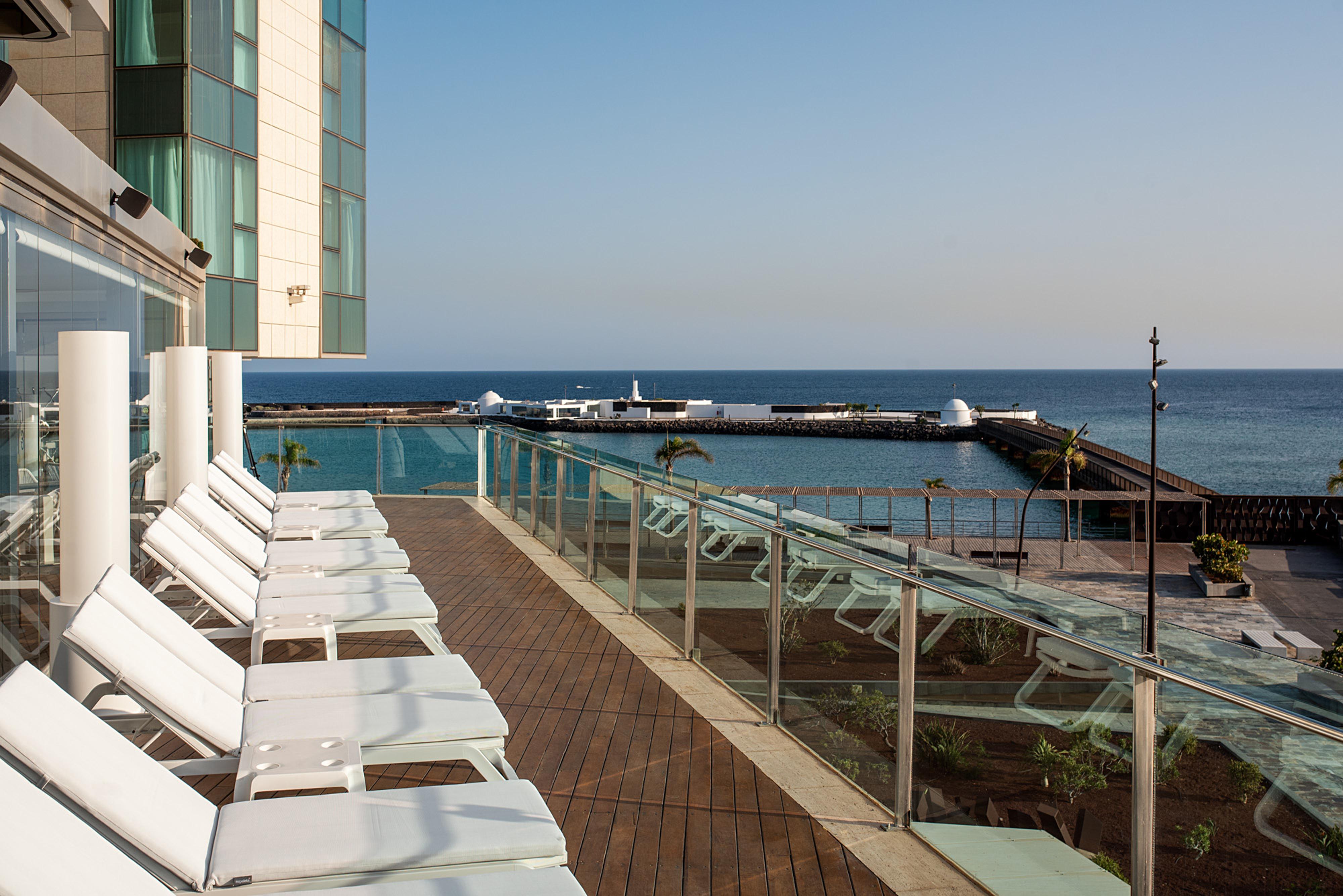 Arrecife Gran Hotel & Spa Luaran gambar View of the port of Limassol