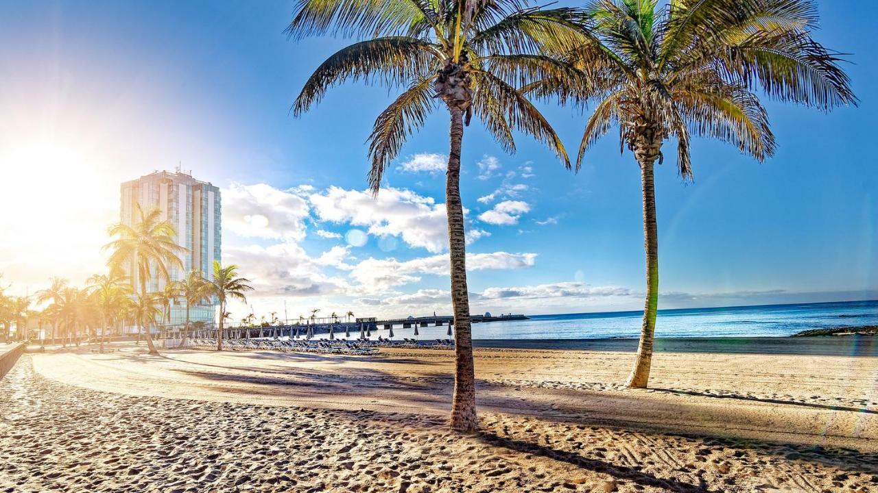 Arrecife Gran Hotel & Spa Luaran gambar A beach in Hollywood, Florida